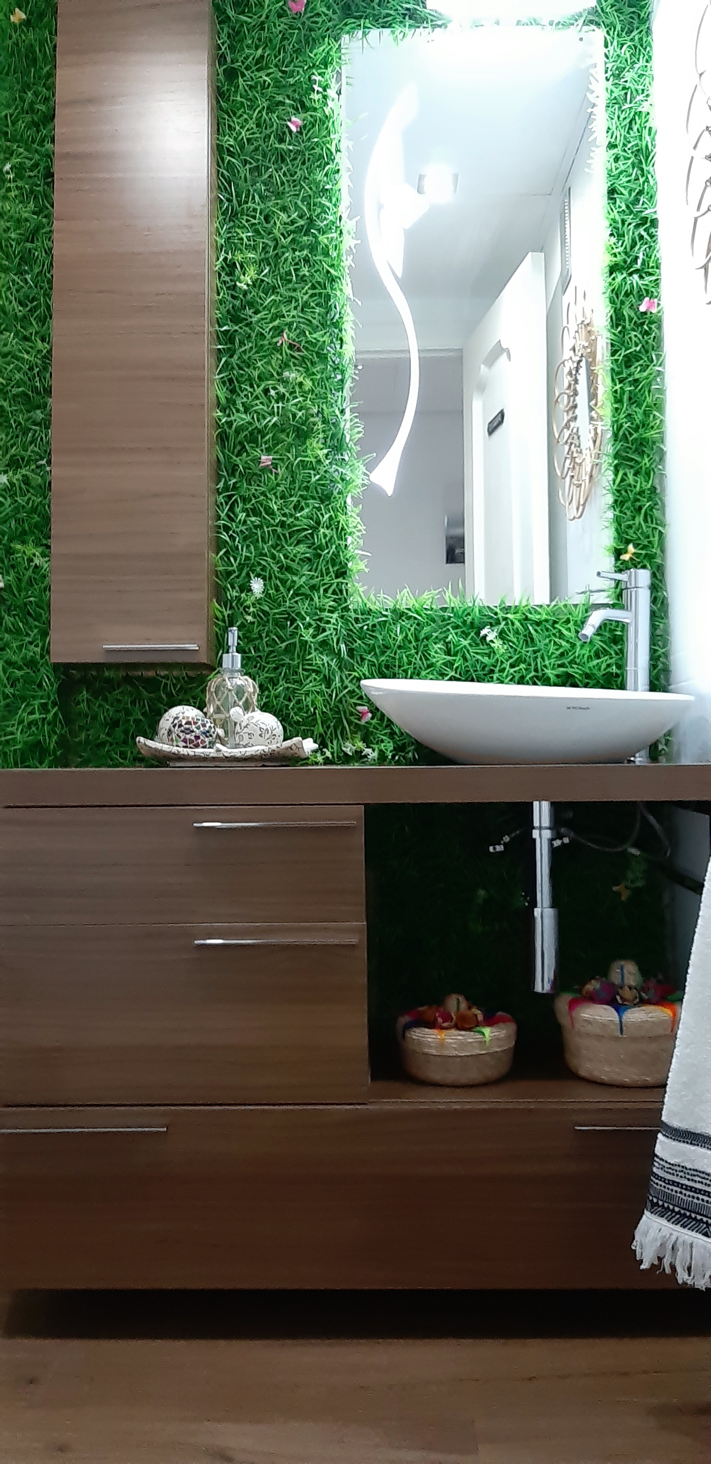 jardin vertical baño.jpg