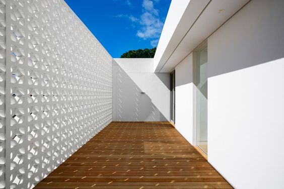 373cca8b651af61f750dba7bae9e12d8